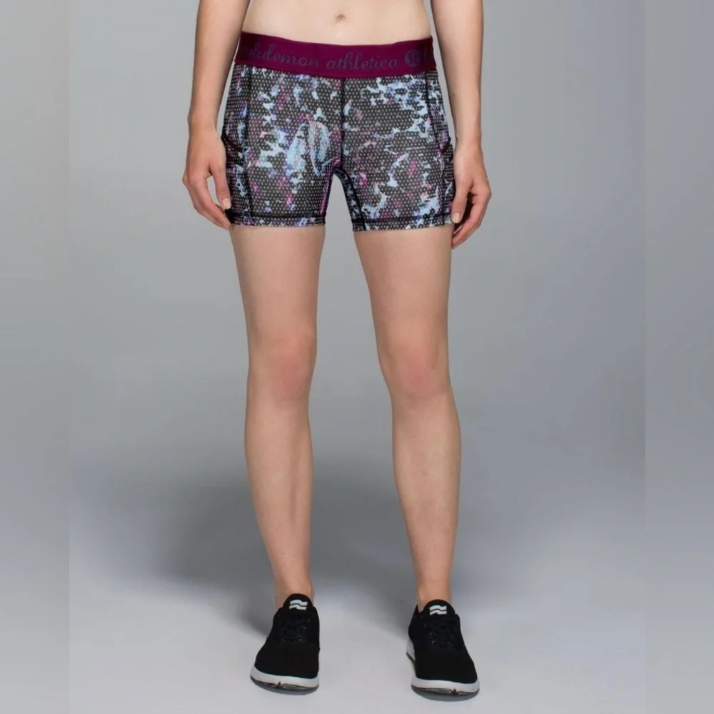 Lululemon What The Sport Short Floral Sport Tranquil Blue Dashing Purple Sz 6
